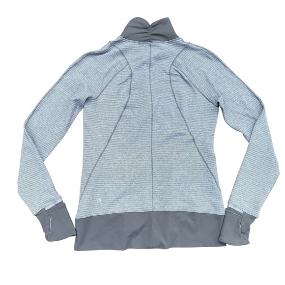 Lululemon Athletica Quarter Zip Gray Pullover Thumbhole Athletic Top Size 10 - Picture 2 of 9